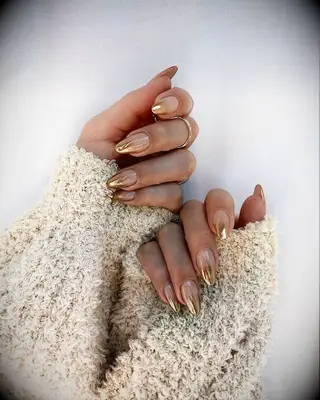 Gold chrome wedding nails