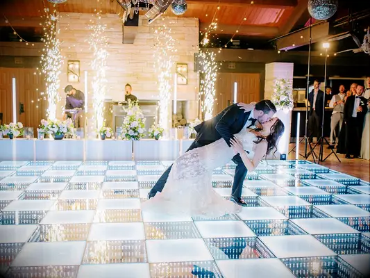 Cold sparklers at wedding by Rythm EFX