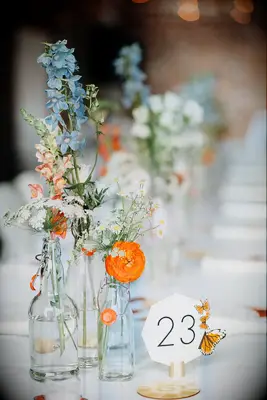 Centre piece used with glass bottles