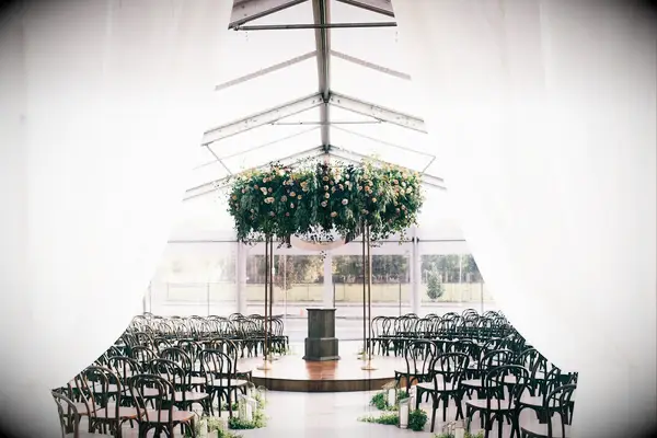 Glass wedding tent 