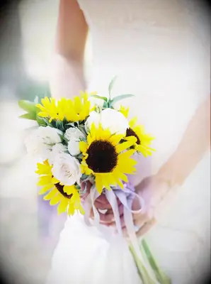 DIY sunflower bouquet