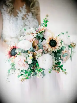 Peach Sunflower and Rose Bouquet
