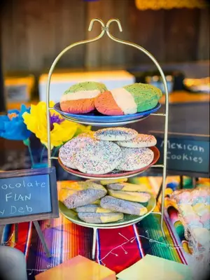 tray of Mexican wedding cookies