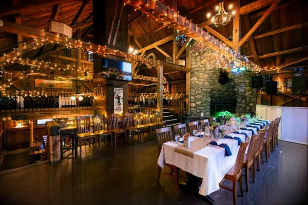 barn at whitneys farm nh