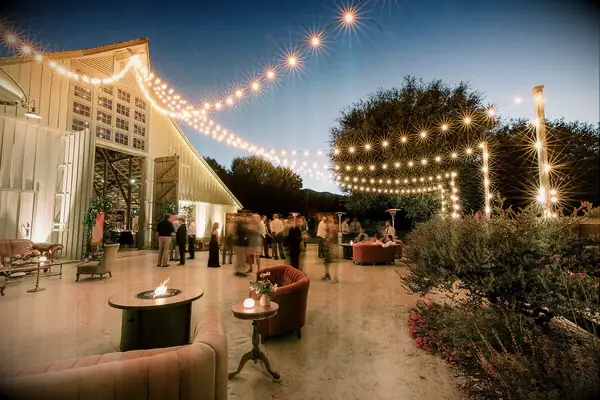 Fire pit wedding lighting idea