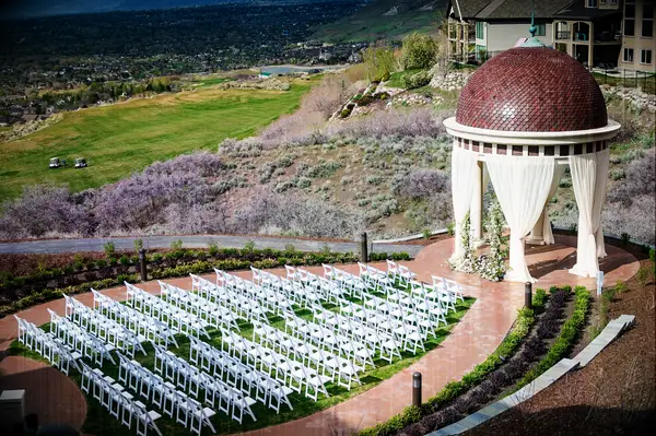 Gorgeous outdoor ceremony site in the hillside