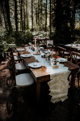 Book page table runner