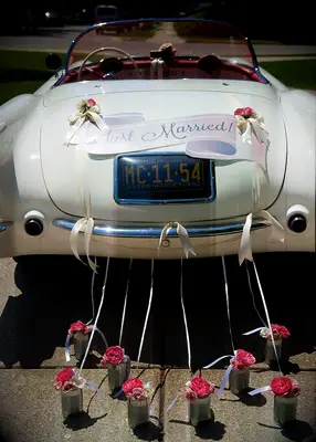 1954 Corvette with wedding car decorations
