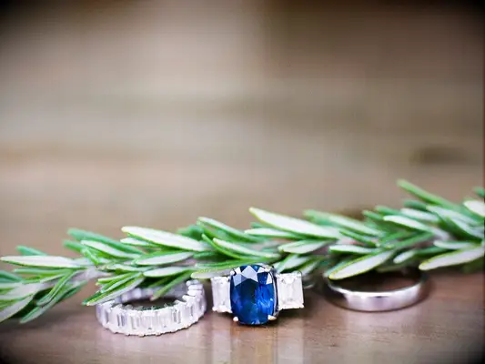 sapphire engagement ring