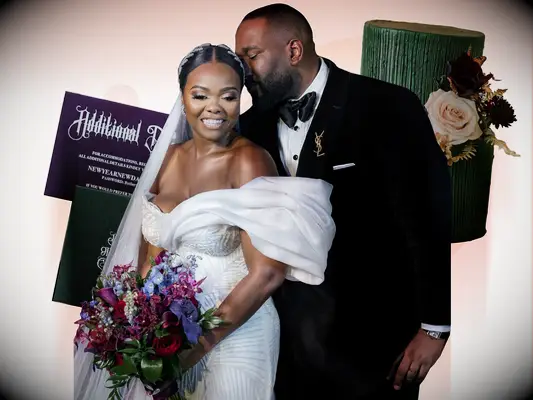 Dark wedding day inspo