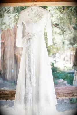 Vintage wedding dress