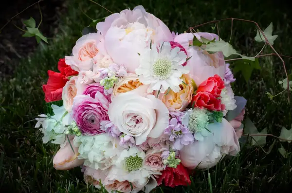 Pink and Peach Bouquet With Daisies and Peonies