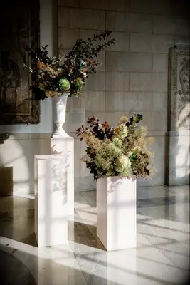 Off-White, Green and Burgundy wedding decor palette