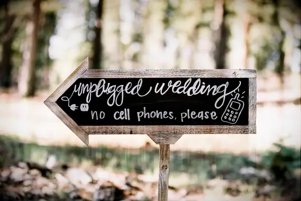 DIY unplugged ceremony sign