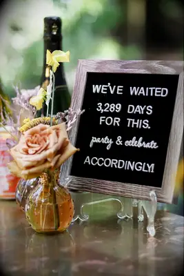 DIY letterboard sign