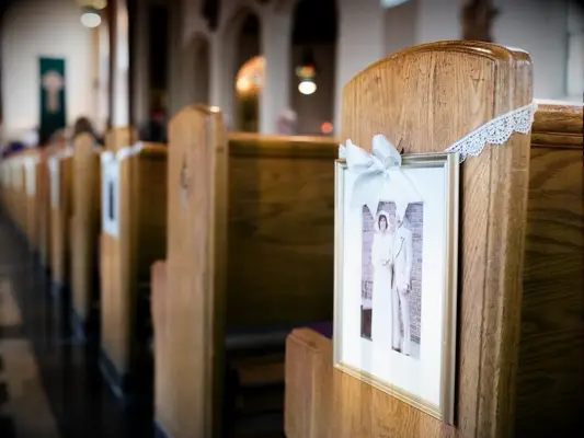 wedding photos as ceremony aisle markers