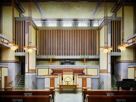 Church wedding venue in Oak Park, Illinois.
