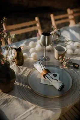 Rustic desert-inspired tablescape