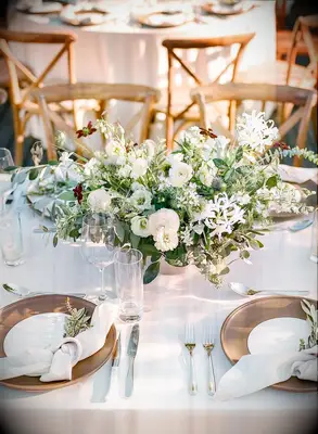 Simple white-and-green floral arrangement