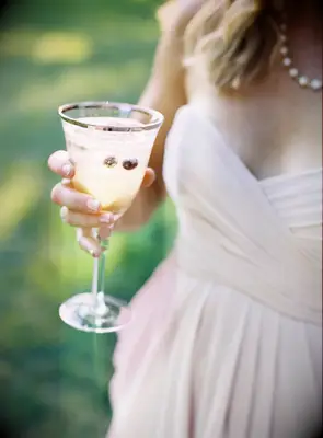 The bees knees fall signature wedding cocktail