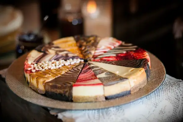 Different types of cheesecake slices