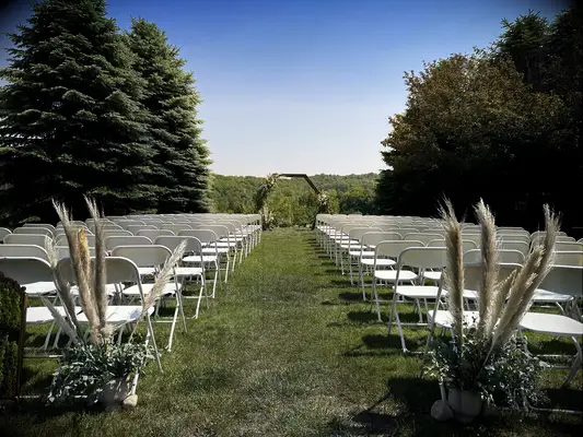 Timberlee Hills outdoor wedding venue in Traverse City, Michigan