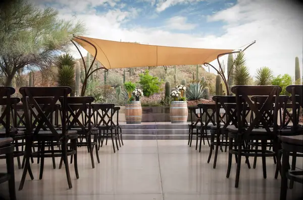 Desert Botanical Garden outdoor wedding venue in Phoenix, Arizona