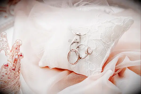 White lace dog ring bearer pillow