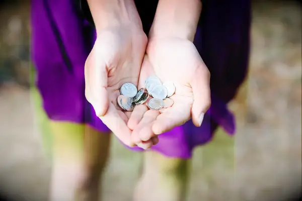 Arras coins ceremony idea for your wedding day