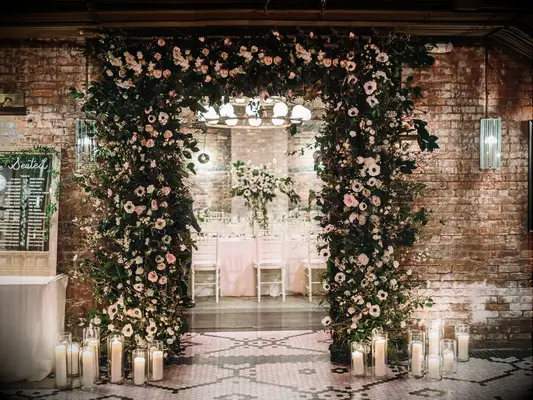 winter wedding ideas white floral arch