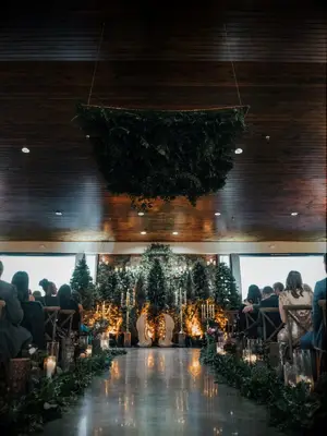 winter wedding ideas greenery