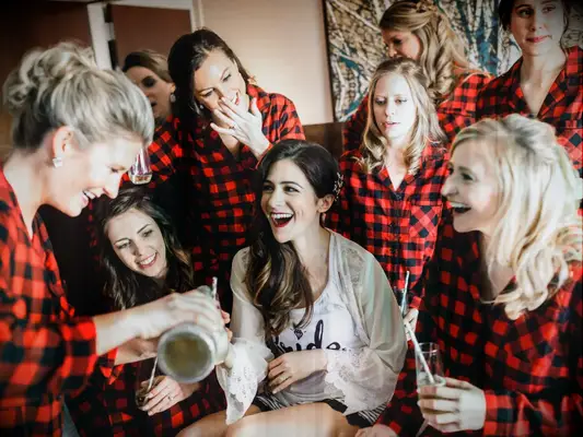 winter wedding ideas flannel shirts