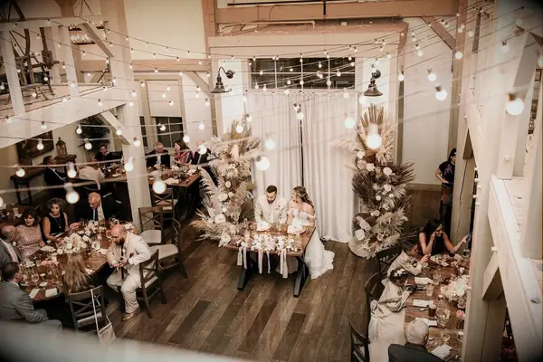 Grove at Briar Barn Inn barn wedding venue