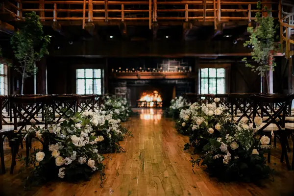 Sunriver Resort barn wedding venue