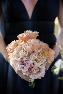 Pink lisianthus bouquet
