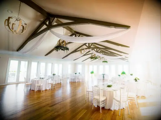 Waterfront wedding venue in Edenton, North Carolina.