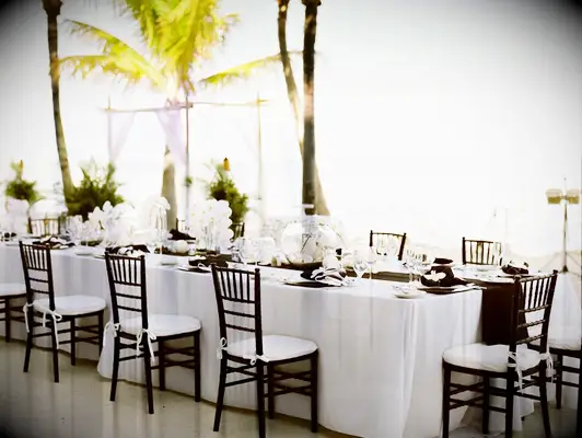 Waterfront wedding venue in Islamorada, Florida.