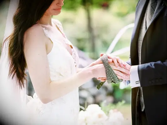 Irish handfasting ceremony
