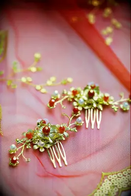 Hair combs for Chinese wedding