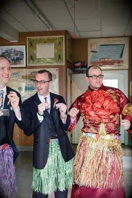 Door games during Chinese wedding