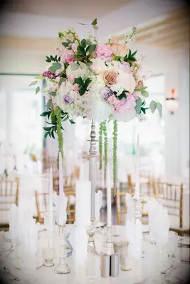 Hanging Centerpiece with Hydrangea and Peony