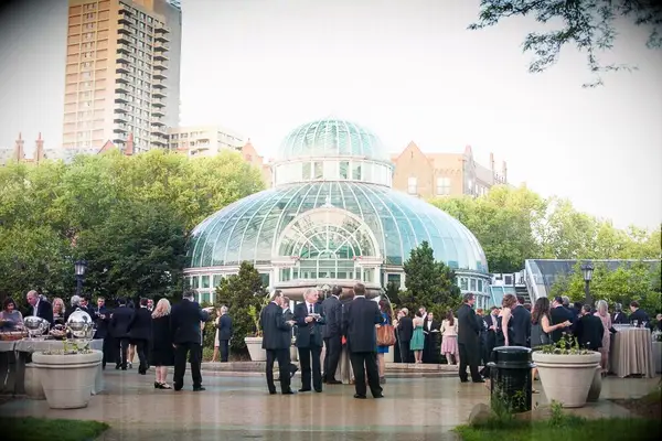 A garden wedding reception at Brooklyn Botanic Garden in Brooklyn, New York