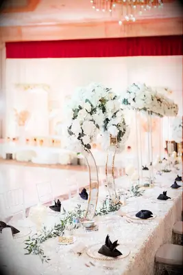 Elegant Tall Wedding Centerpieces