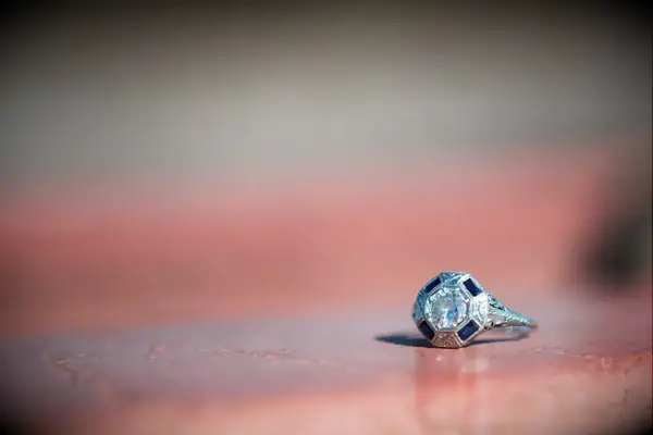 Art deco engagement ring