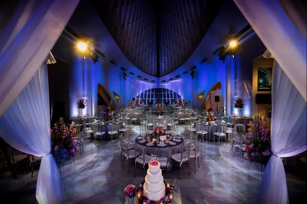 The perfect glamorous reception space in the Milwaukee Art Museum