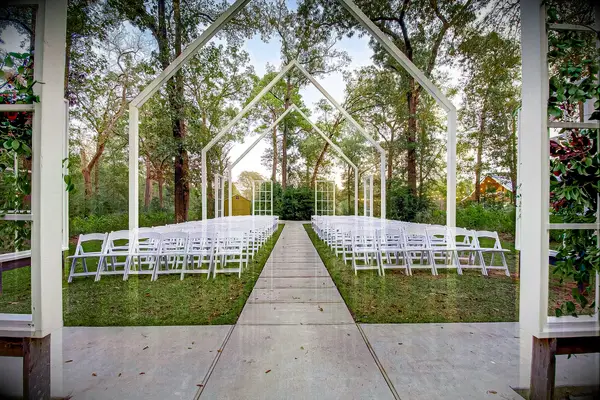 A gorgeous modern outdoor wedding space at The Meekermark
