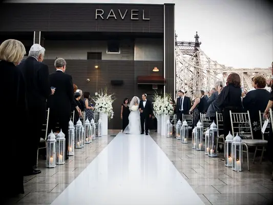 Modern wedding venue in Long Island City, New York.