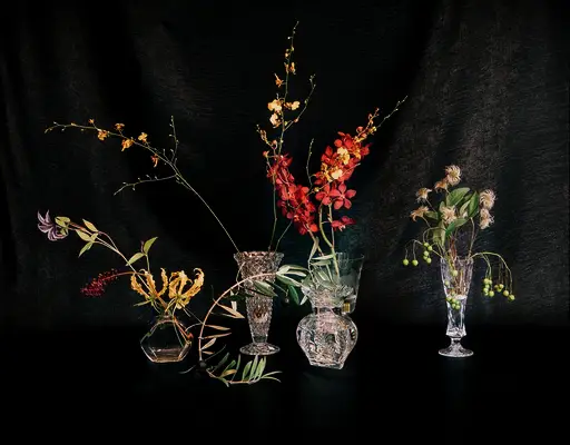 Thin stems on glass vases