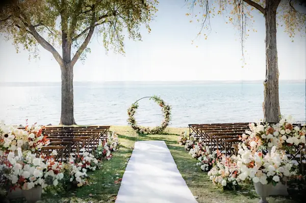 Lake wedding venues