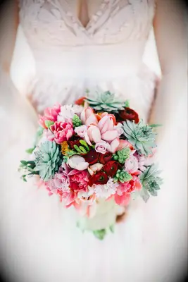 Perfect Beachy Vibes Tulip Bouquet